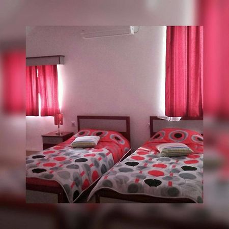 Guesthouse Vila Nova Morovic ภายนอก รูปภาพ