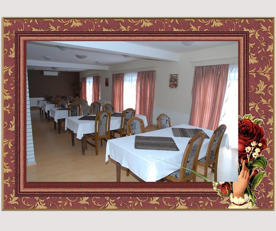 Guesthouse Vila Nova Morovic ภายนอก รูปภาพ