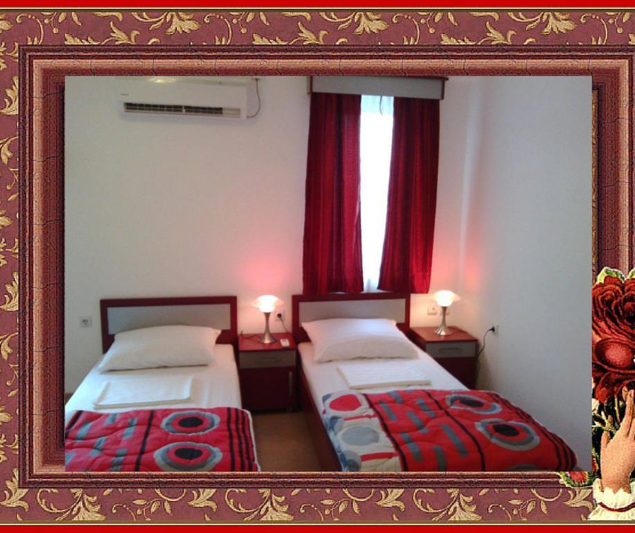 Guesthouse Vila Nova Morovic ภายนอก รูปภาพ