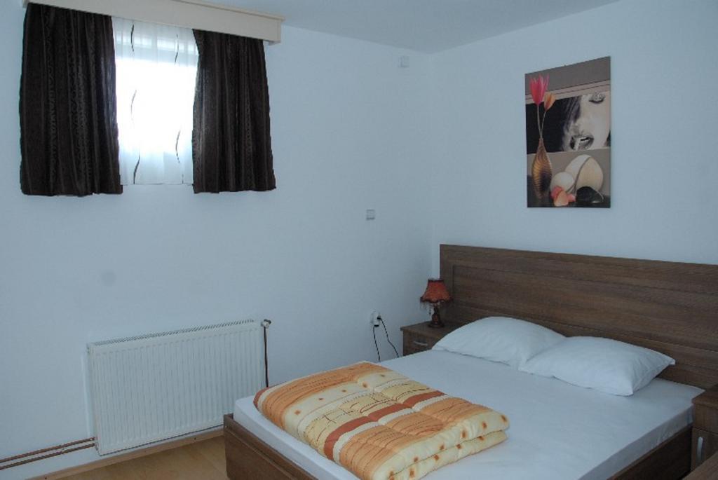 Guesthouse Vila Nova Morovic ห้อง รูปภาพ