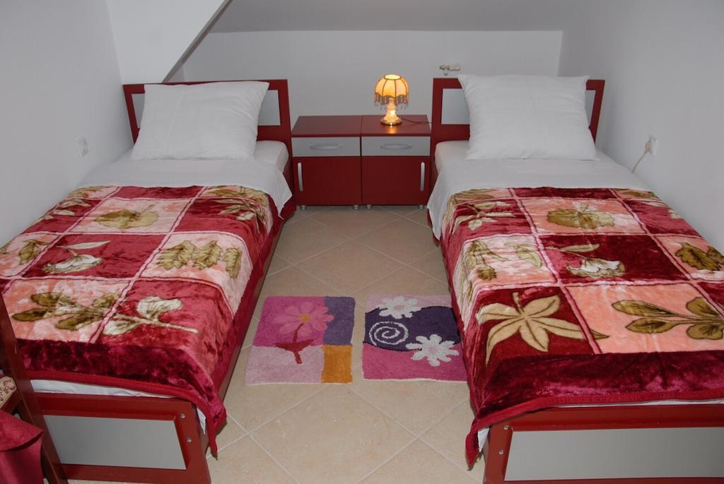 Guesthouse Vila Nova Morovic ห้อง รูปภาพ
