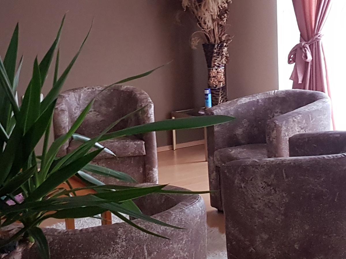 Guesthouse Vila Nova Morovic ภายนอก รูปภาพ